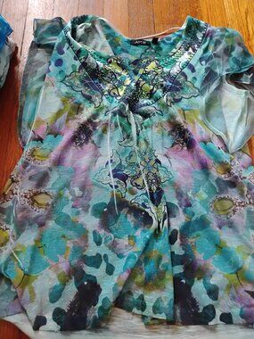 Watercolor Top 💙 💚